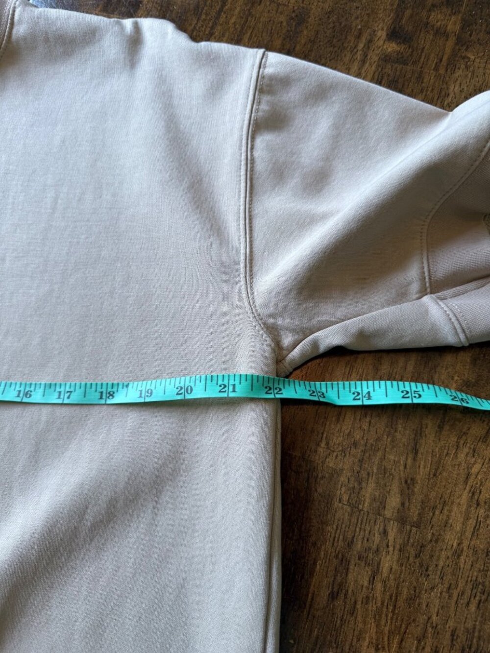 Hudson & Barrow Knit Wear Tan Short Sleeve Crewneck Sweatshirt Size Small - Picture 6 of 7